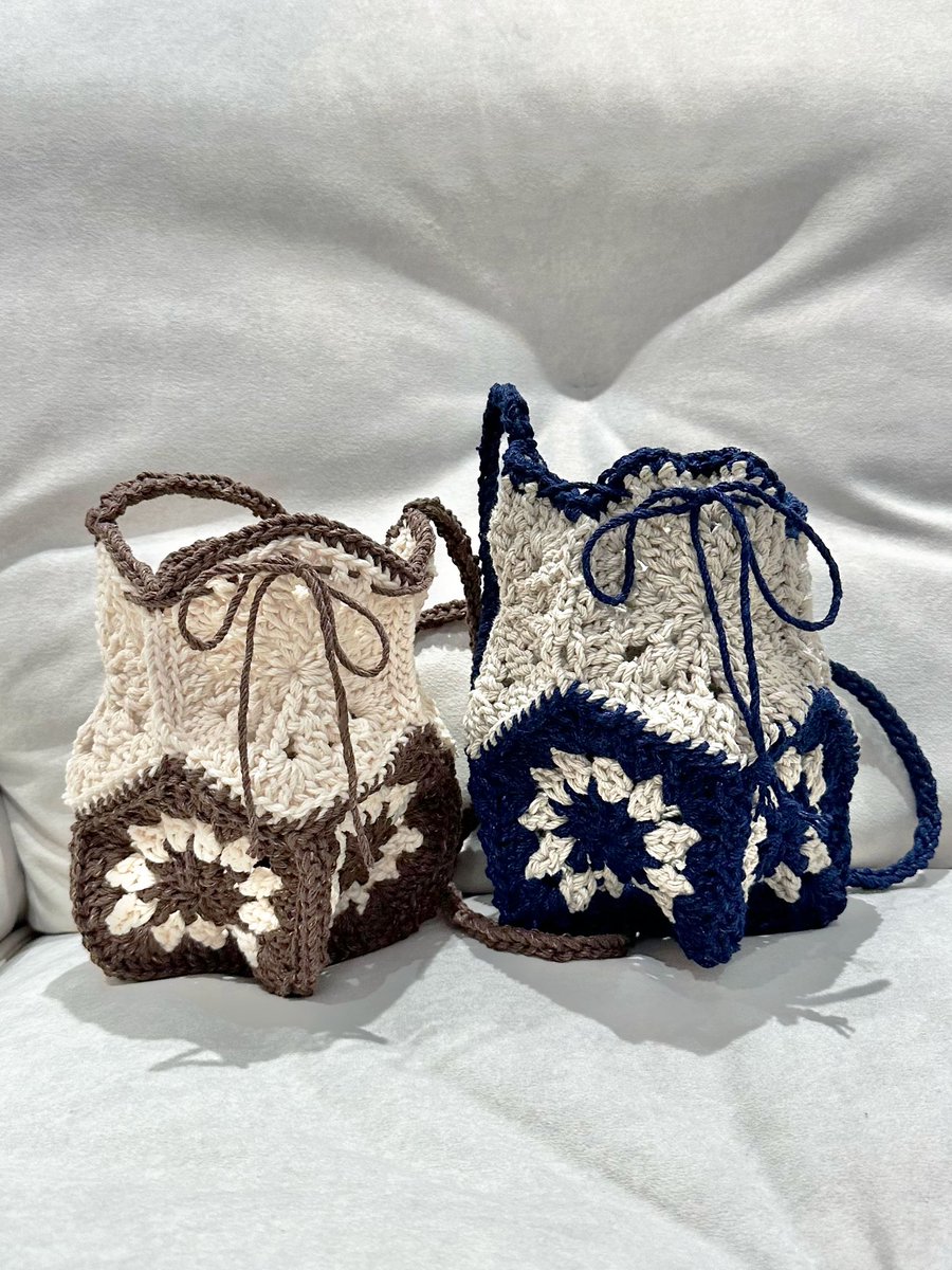 봄맞이 바스켓백 패키지 오픈했습니다!!🎊

초보사장이라 1차 발주를 조금만 넣어서 금방 품절될 수도 있어요🥹 
스토어 알림설정 하시면 5% 할인쿠폰을 받으실 수 있으니 꼭 할인까지 챙겨가세요!!🥰

궁금한 점이 있으시다면 편하게 물어봐 주세요🫶🏻