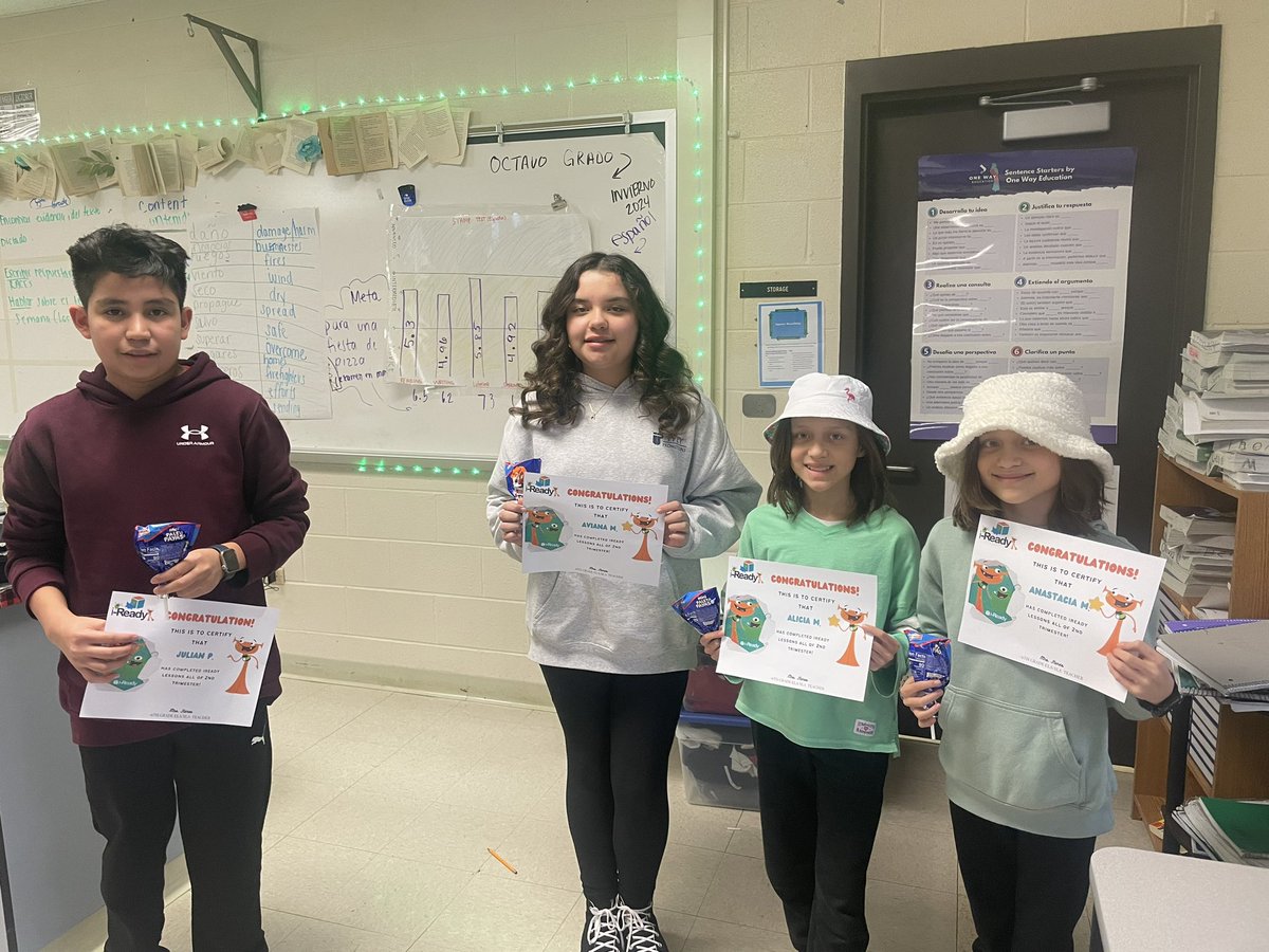 Betsy Flores tweet media