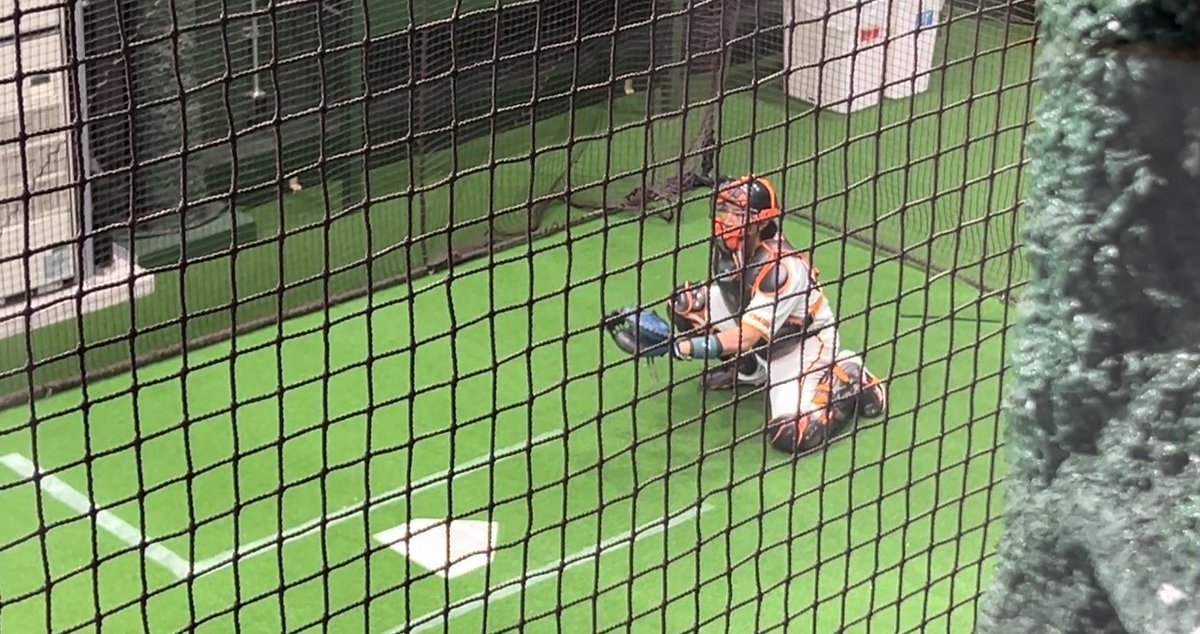 ganbarobaseball's tweet photo. ついにきました
小林誠司
この日この瞬間を待っていましたね
ちゃんとジャイアンツタウンスタジアムで
応援してかいがありましたね
よかったと一緒に思っていただける方は
＃リポスト
＃フォロー
＃小林誠司

ガンバロウは勝手に小林誠司を応援しています。 https://t.co/gTUw2P9hJJ