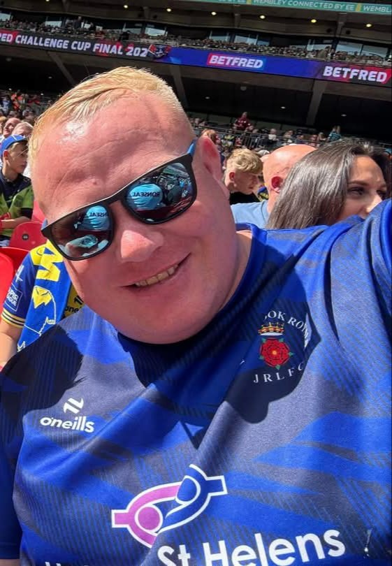 The Lions Players Association sends its very best wishes to former Lions Tony Stewart &amp; Lee Marshall who are both celebrating their birthdays today.
#oncealionalwaysalion