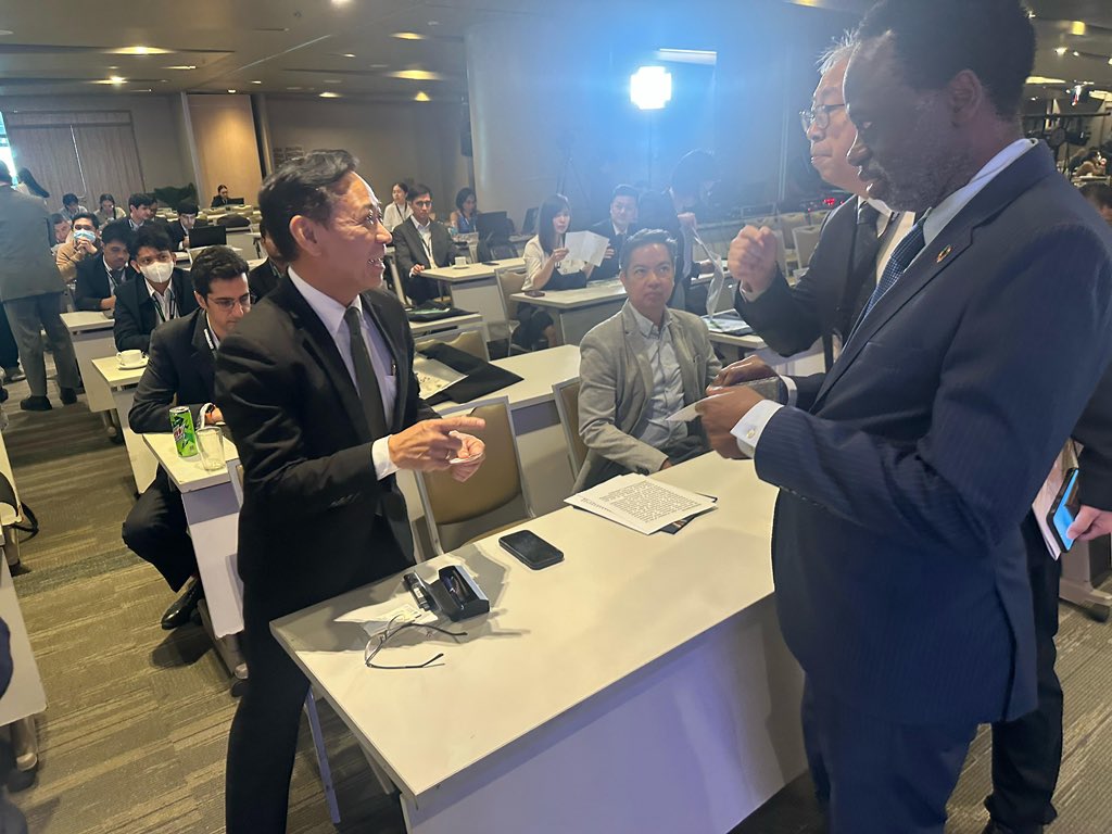 Tshilidzi Marwala チリツィ・マルワラ . 丸笑 (@tmarwala) on Twitter photo Looking forward to my keynote speech at NERPS 2025, Manila, hosted by Hiroshima University & De La Salle University. <a href="/UNUniversity/">UN University</a> Looking forward to my keynote speech at NERPS 2025, Manila, hosted by Hiroshima University & De La Salle University. <a href="/UNUniversity/">UN University</a>