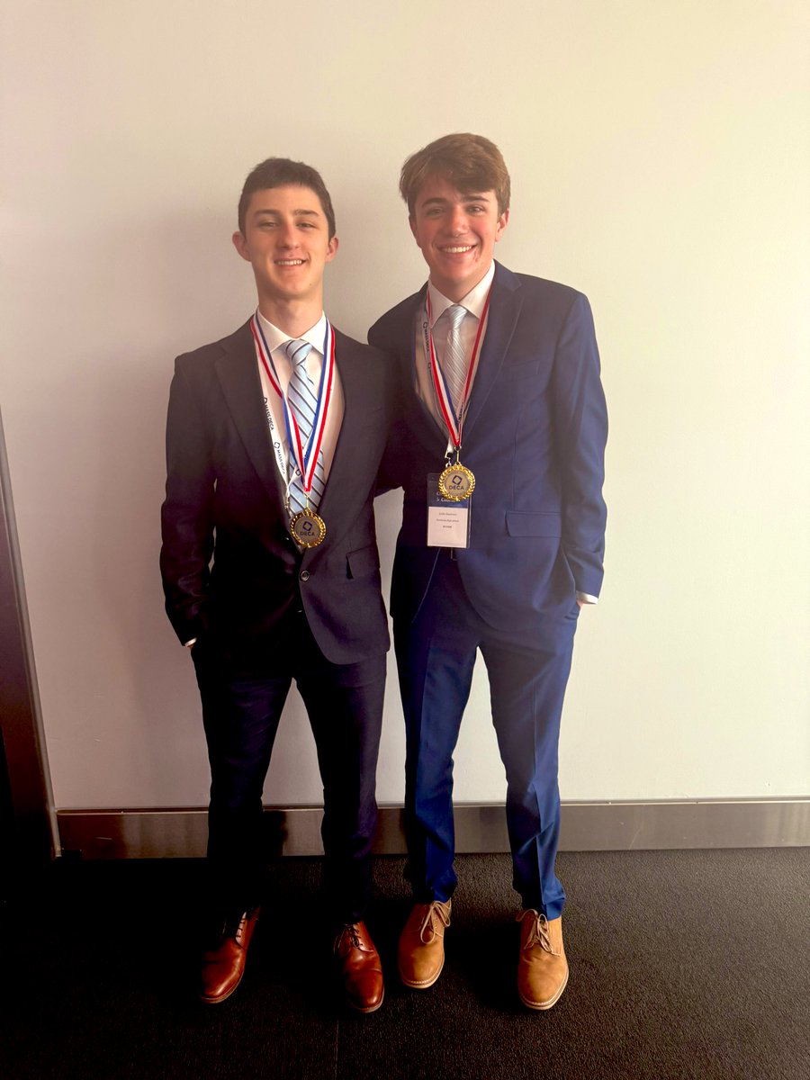 PemBizDECA's tweet image. Congrats to Jack and Luke for getting Top 12 in BLTDM at #SCSC #PemDECA