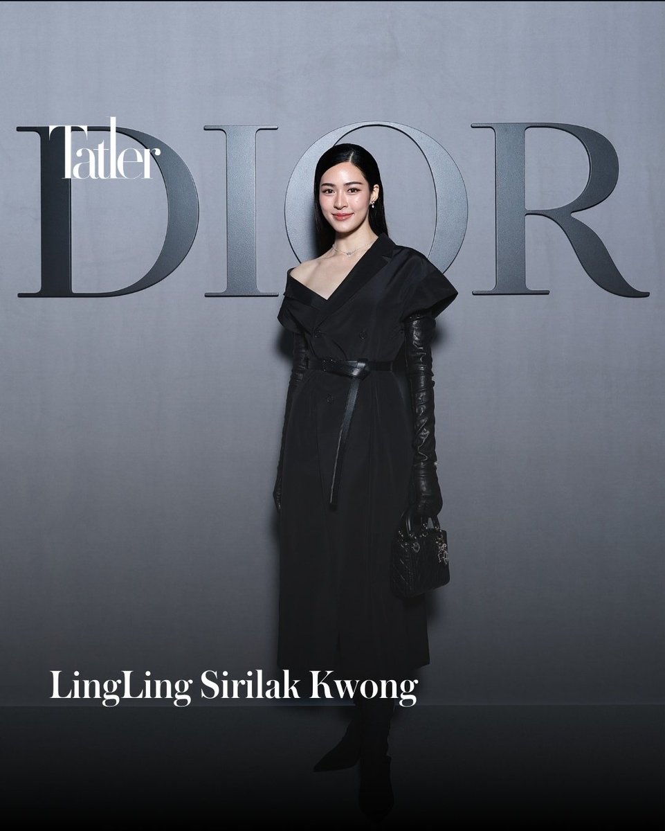 ตราตรึงจริงๆ คงเป็นอีกหนึ่งความสำเร็จที่จดจำไปตลอด
Orm Kornnaphat and Lingling Kwong at Paris Fashion Week with Dior

LINGORM AT PFW2025
#LingOrmDiorAW25 
#DiorAW25 #Dior