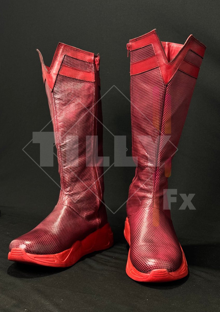 TillyFxBoots's tweet photo. SuperCavill

Inspired by Henry Cavill’s Superman in Man of Steel and Batman v Superman, these boots bring the cinematic look of the Last Son of Krypton to life.

Crafted from textured leather, offering the perfect blend of authenticity, durability, and comfort for cosplayers. https://t.co/WmXGDc8u4d
