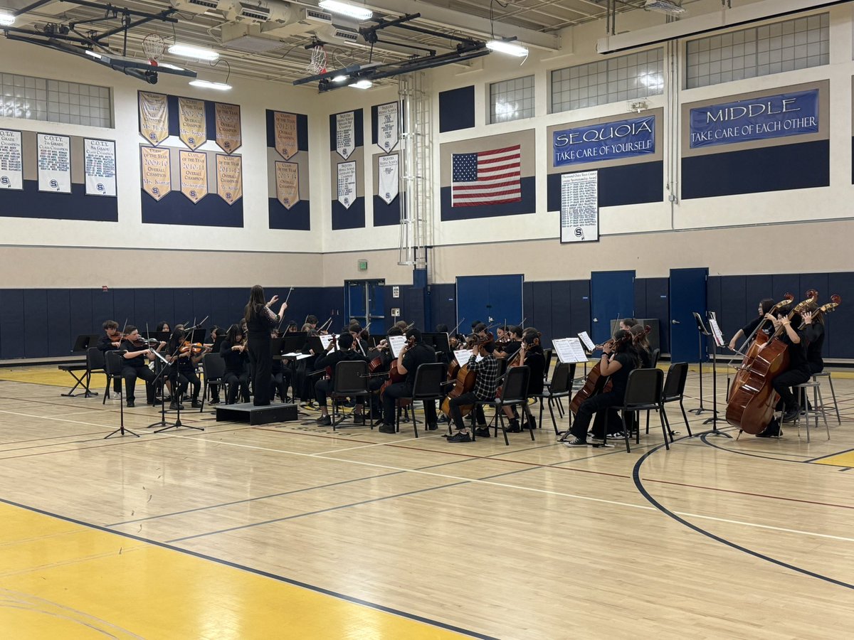 Sequoia Middle School- Home of the Bears tweet media