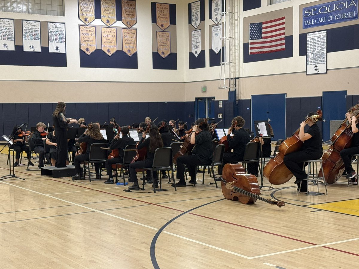 Sequoia Middle School- Home of the Bears (@sms_cvusd) on Twitter photo Fantastic turn out tonight to watch Sequoia and <a href="/ColinaMiddle/">Colina Middle School</a> orchestra strings perform together! <a href="/ConejoValleyUSD/">Conejo Valley USD</a> Fantastic turn out tonight to watch Sequoia and <a href="/ColinaMiddle/">Colina Middle School</a> orchestra strings perform together! <a href="/ConejoValleyUSD/">Conejo Valley USD</a>