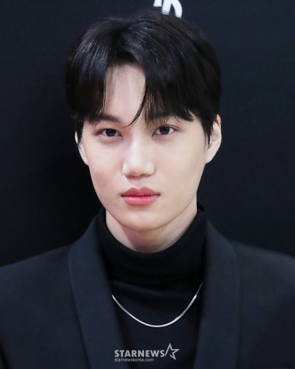 [独占]「招集解除」EXOカイ、4月に電撃カムバック..来週MV撮影突入

🔗naver.me/5vcgMUIM

5日、カイは4月に4枚目のミニアルバム発売を目標にカムバック準備の最中であることが確認された。 新曲のMV撮影は来週行われる

記事へのいいねと共有お願いします🙇

#카이 #KAI #김종인 #jongin #カイ