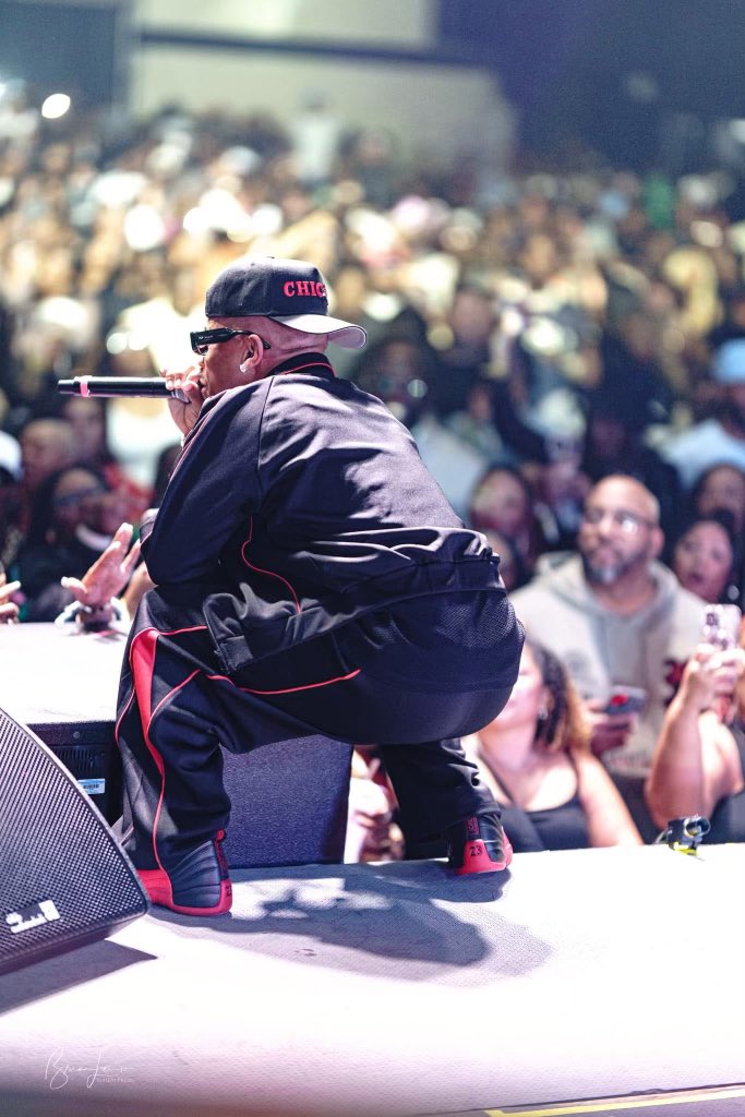 I’m Living Proof U Ain’t Gotta Hate On No N*gga To Make It!! 🖤❤️🖤❤️