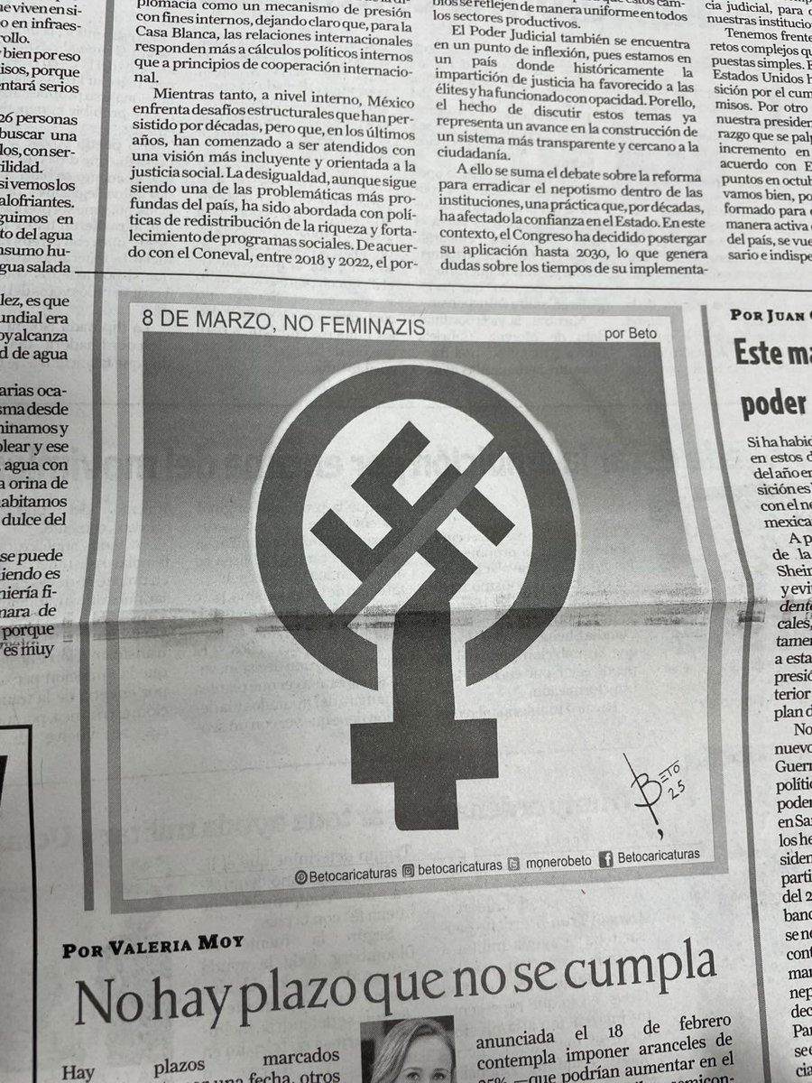 Nadia Bernal (@nbernaln_) on Twitter photo ¿Qué tan conservadores, fascistas y horribles son los medios de comunicación en #Querétaro? Bueno, pues al <a href="/noticiasdeqro/">Noticias Querétaro</a> se le ocurrió que sería buena idea publicar este mensaje de odio en su edición de hoy.
Que x cierto, en esta redacción tienen a un reportero abusad*r sexual ¿Qué tan conservadores, fascistas y horribles son los medios de comunicación en #Querétaro? Bueno, pues al <a href="/noticiasdeqro/">Noticias Querétaro</a> se le ocurrió que sería buena idea publicar este mensaje de odio en su edición de hoy.
Que x cierto, en esta redacción tienen a un reportero abusad*r sexual
