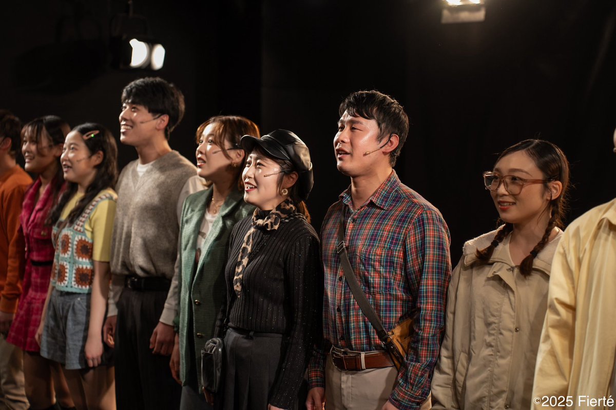 Fierte_stage's tweet photo. 📸舞台写真到着 📸

皆様お久しぶりです！
ミュージカル「THE THEORY OF RELATIVITY-相対性理論-」舞台写真が届きました！
終演してしばらく経ちますが、写真を見ながら作品のことを思い出していただけると嬉しいです🌷

♩M2 相対性理論

撮影：#曽我虹輝 さん
素敵なお写真ありがとうございます🙏 https://t.co/Ysna2R4mQz