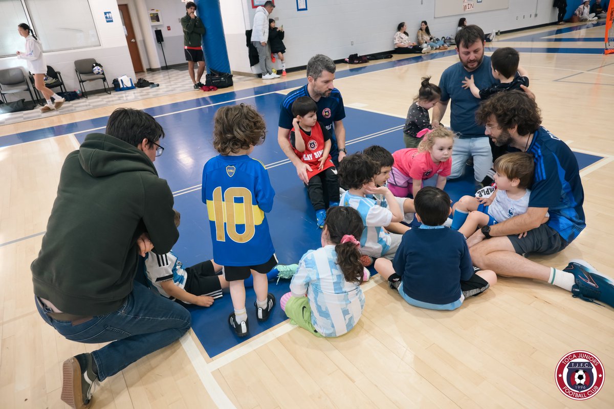 tocajuniorsfc's tweet photo. ⚽️ MINIS soccer program!

◼️ Fun, Learning, and Soccer Magic for the Little Ones!
📍 Bethesda area, Maryland

🔵🔴 #WeAreToca #TOCA #tocajuniors #PLAYsimple #littlekickers #soccerforkids #boys #girls #soccerforgirls #soccerforboys #YouthSoccer #indoorsoccer #WinterSoccer #YearRoundGame #TrainWithPassion