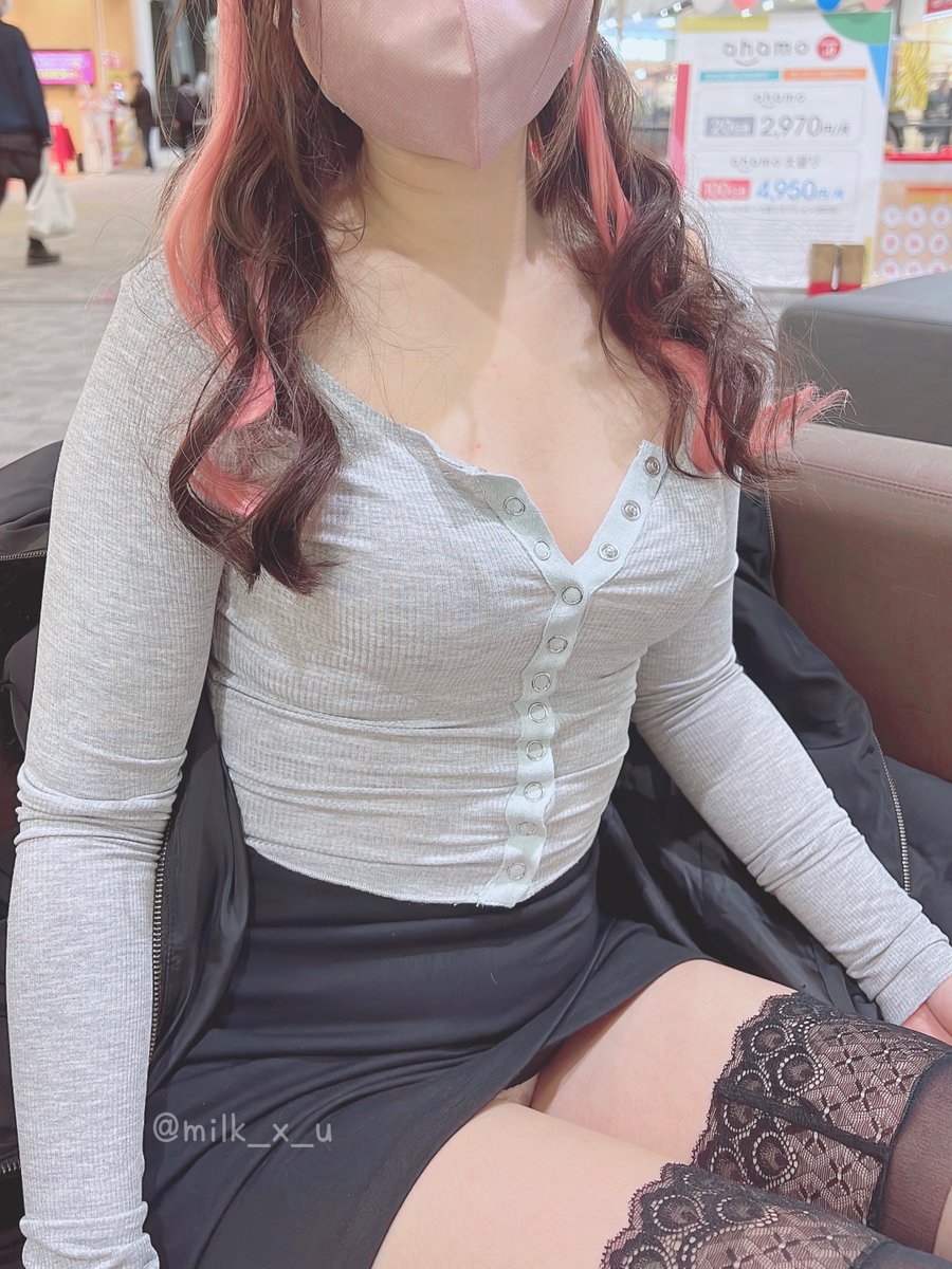 みるく🍼さんのエロ画像、2025年03月05日18時00分34秒に投稿