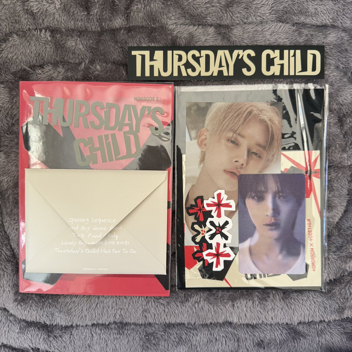 wonderGOs's tweet photo. # wts lfb txt tomorrow by together ph

minisode 1 &amp; 2 unsealed = ₱100 ea
— m1 blue hour r ver
— m2 thursday's child end ver
— nrpc
— onhand 

rcbyt! ☻ https://t.co/RChSNoWY4j