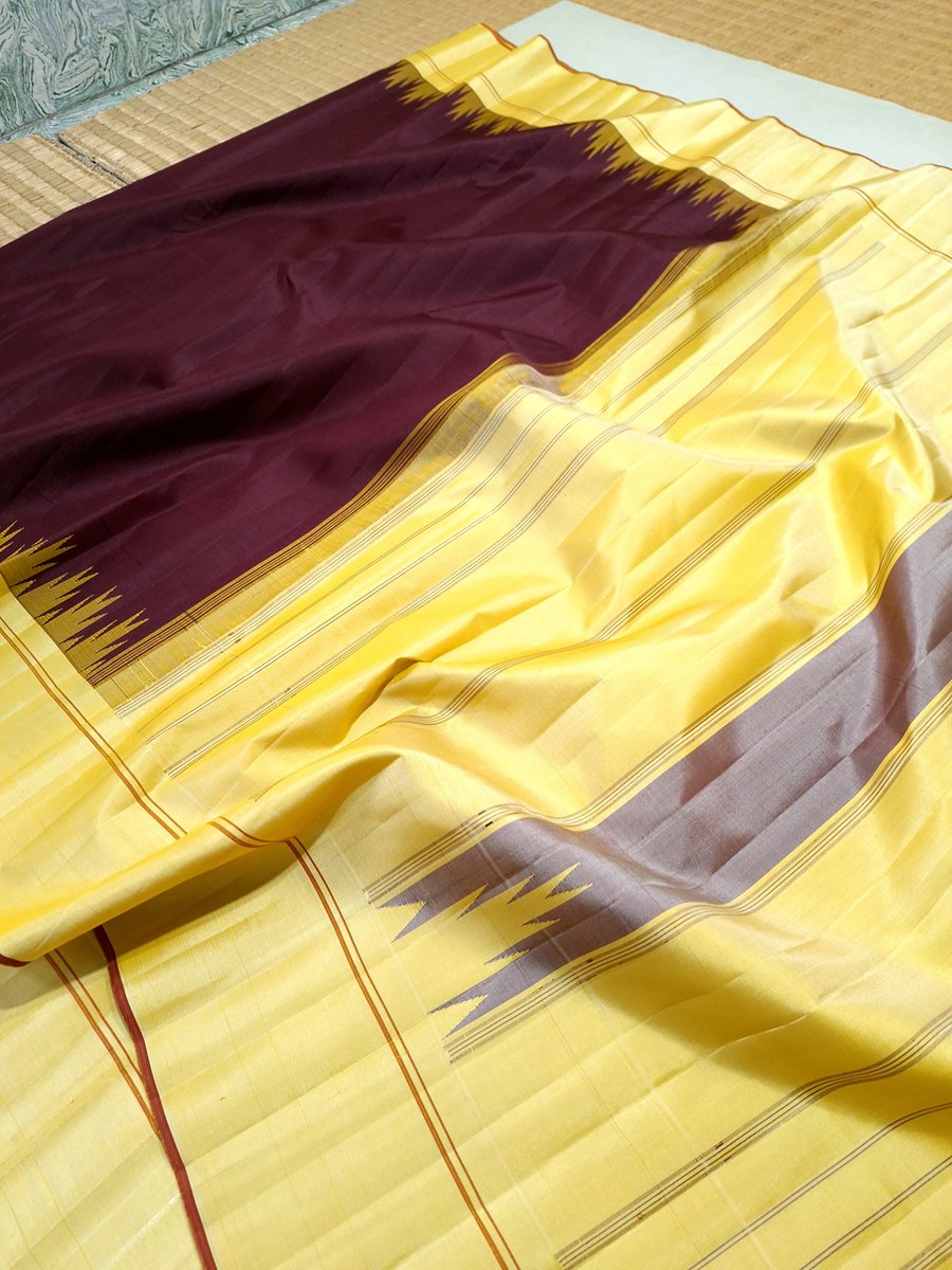 GO2Peak's tweet image. Namaskaram 🙏. Shubha Budha Vaara. 

Temple border #Arani weave in #Puresilk Without zari. Classic vintage collections directly from loom.  Authentic products certified by @silkmarkindia 
Demonstrating #Vocal4Local #myhandloommypride modern essence of classical Bharat