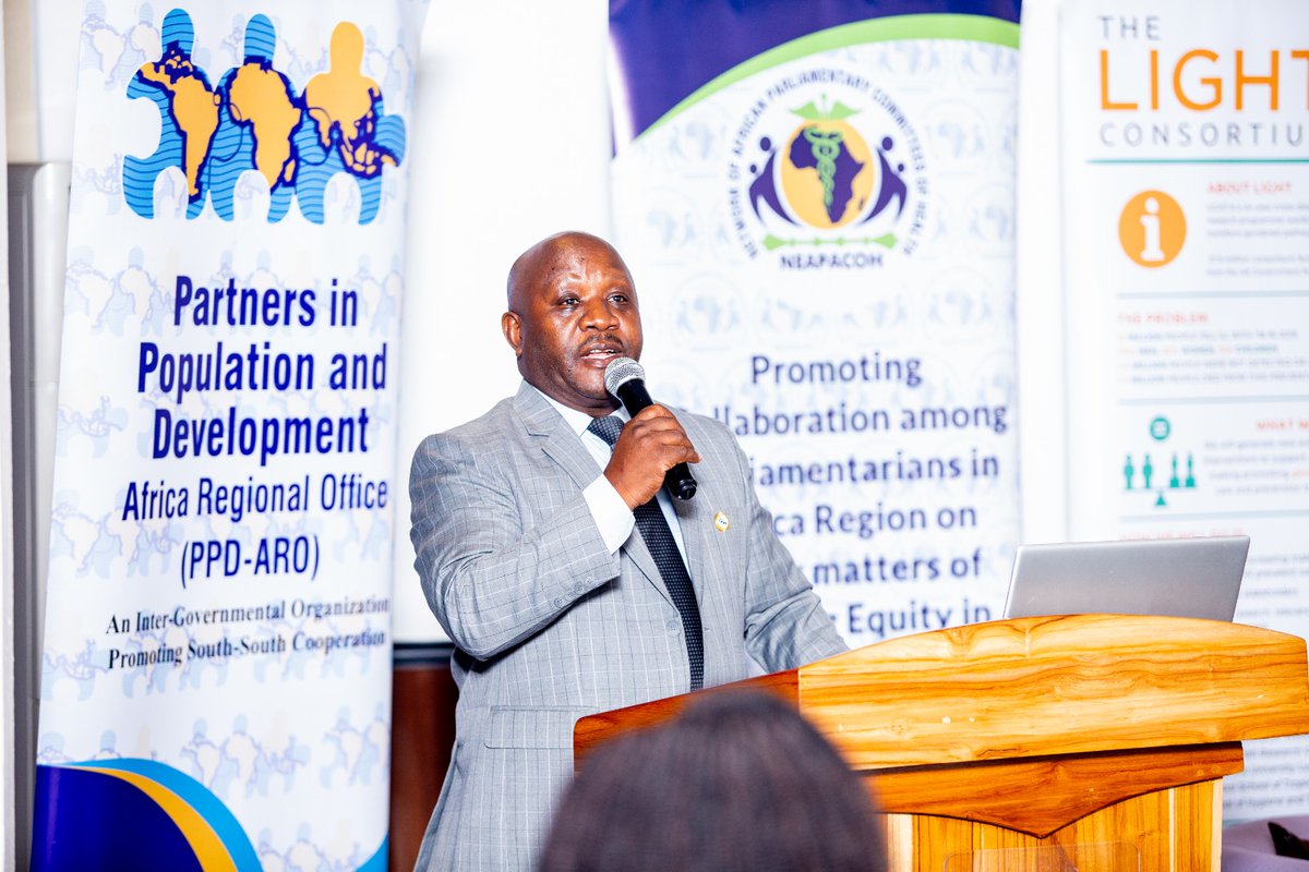 Mr. Patrick Mugirwa, Ag. Regional Director <a href="/ppd_aro/">PPD ARO</a> welcoming delegates at the Pre NEAPACOH meeting. Mr. Mugirwa emphasized the need for increasing #healthresource amidst the changing funding environment