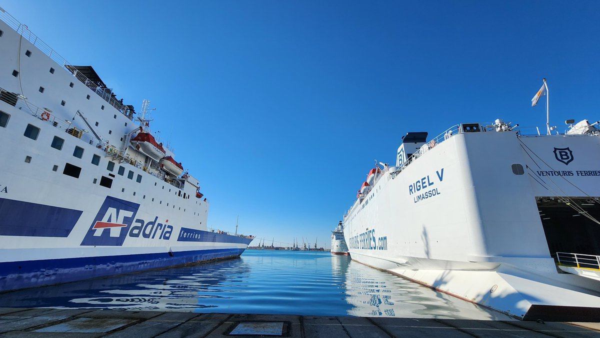 DurresPort's tweet photo. #Midweek #reflections @DurresPort #FerryTerminal⛴️☀️🌊
#Maritime🇦🇱⚓️🚢 #portcity #ferries
#shipping #waterfront #logistics
#dockslife #harbour #midweekvibes📸 https://t.co/HGCTLfD4iB