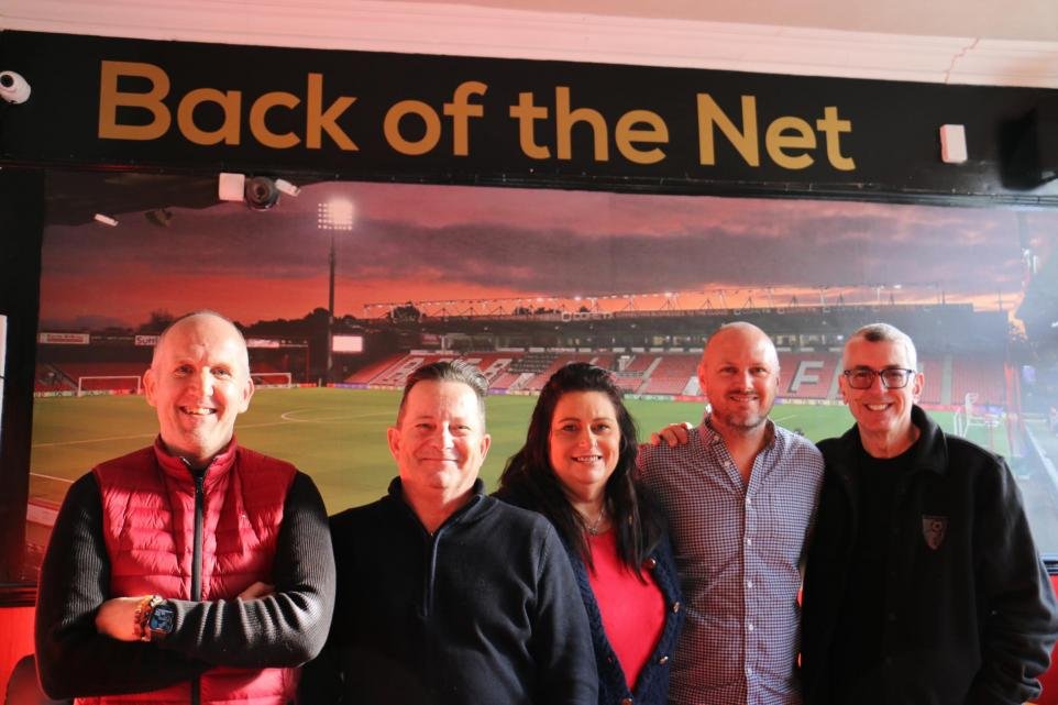 5⃣An #afcb community hub has been created at a #Bournemouth pub. <a href="/AlexSmithEcho/">Alexander Smith</a> went to visit bournemouthecho.co.uk/news/24978193.…