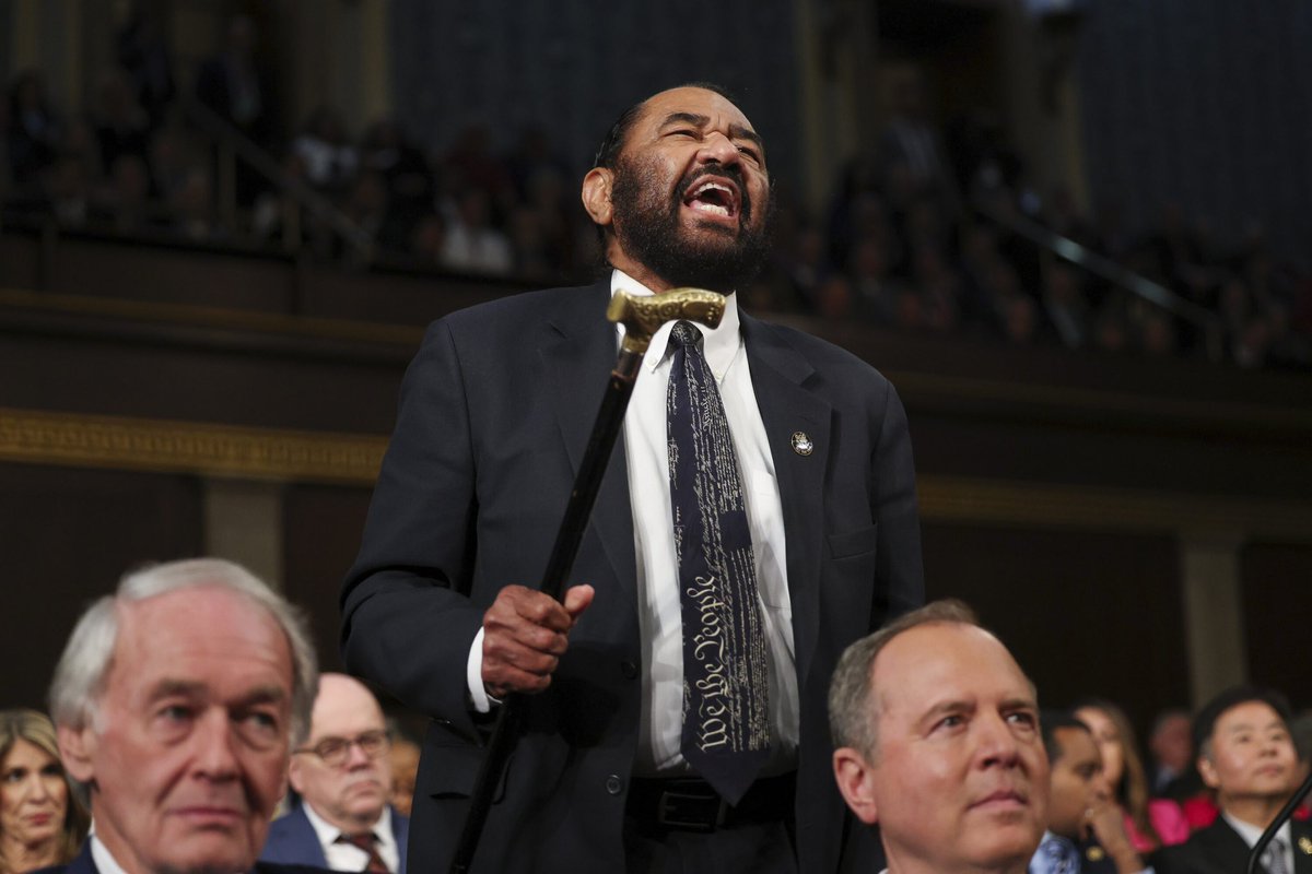Bennie G. Thompson (@bgthompsonms) on Twitter photo I guess the standard is different.
I stand with you <a href="/RepAlGreen/">U.S. Representative Al Green</a>! I guess the standard is different.
I stand with you <a href="/RepAlGreen/">U.S. Representative Al Green</a>!