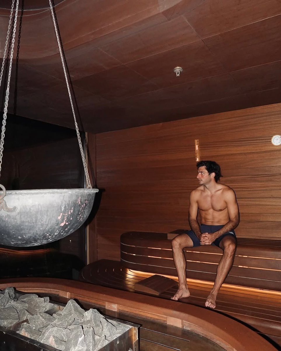 safe place for chili's stans tweet media