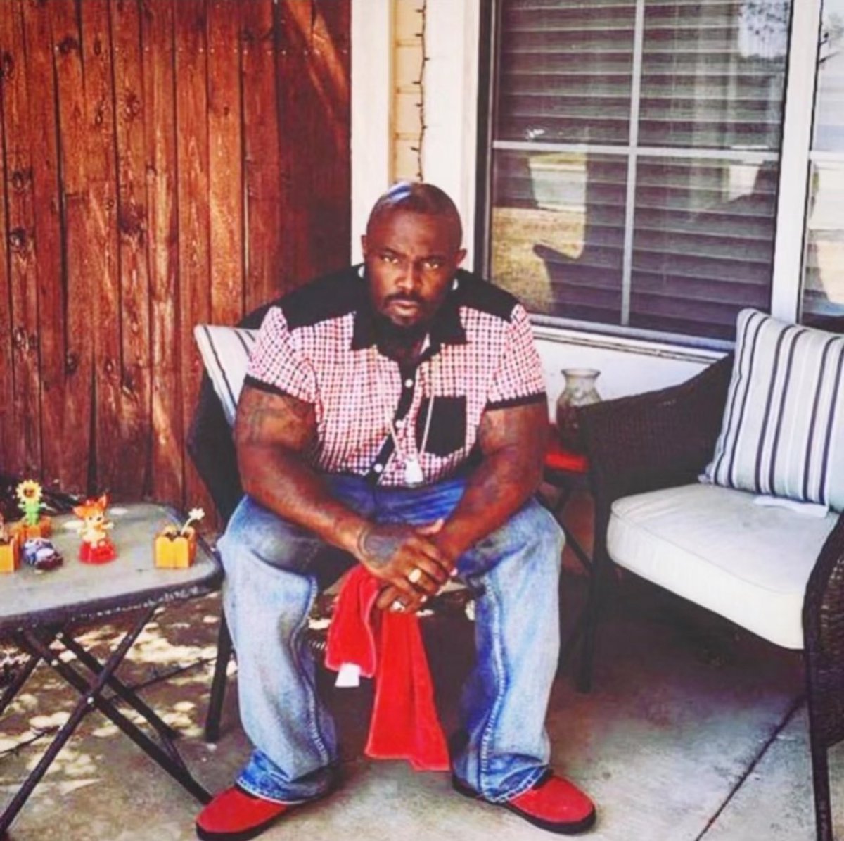 PopGatesEnt's tweet photo. #PopGatesEnt    @BiggHurra https://t.co/7EGP9odRaY
