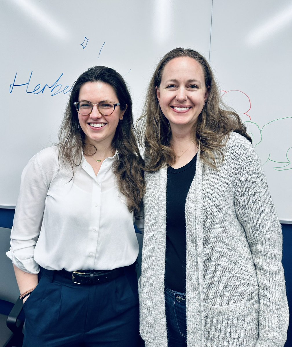 lisa_giocomo's tweet image. Congratulations to @HerberCharlotte on her beautiful thesis defense today! The MD world is very lucky to have you headed back to clinic soon but we will miss you! Excited to see where your future path takes you in research and medicine!