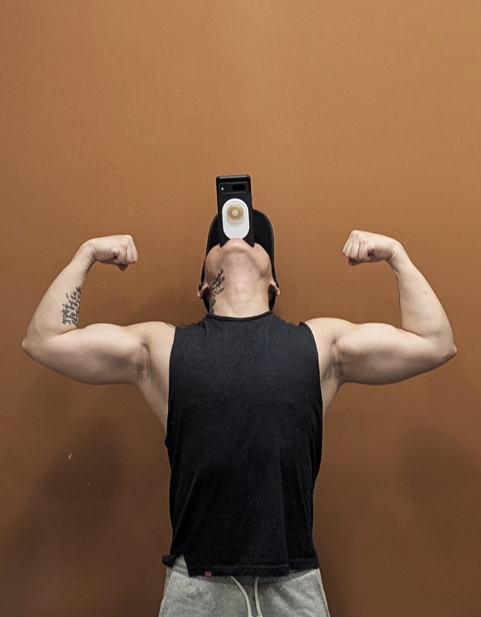 toff tiozon tweet media