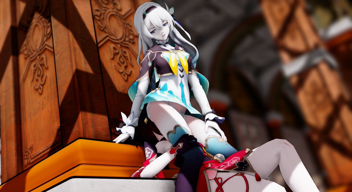 Firefly smothering Sparkle