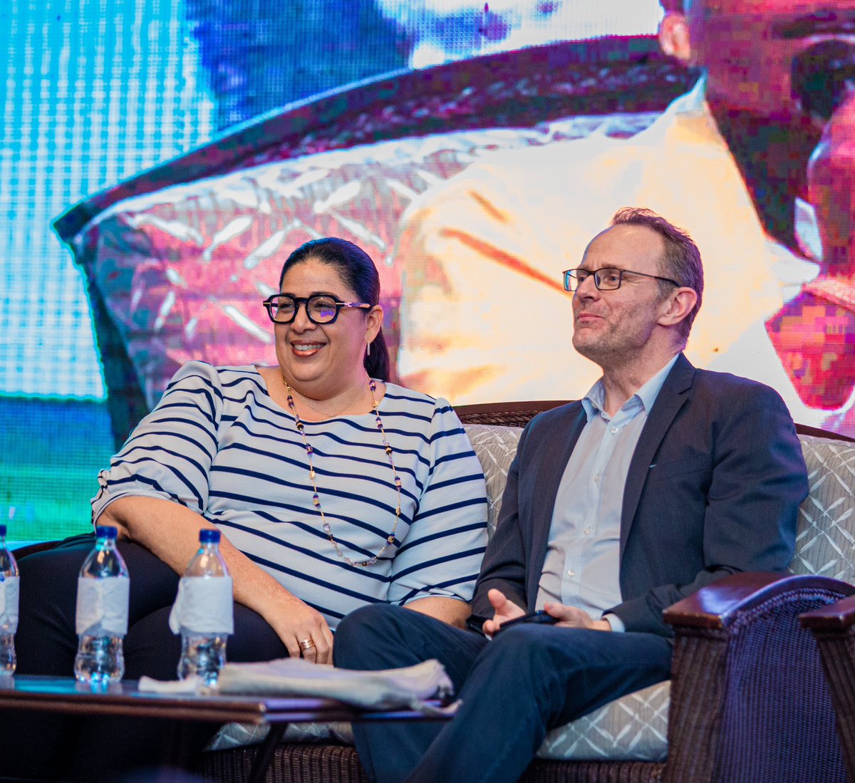 Panel 2 - ENTREPRENEURIAT, INNOVATION ET ÉDUCATION FINANCIÈRE

Un échange puissant et inspirant autour des leviers essentiels pour transformer l’économie haïtienne : l’entrepreneuriat, l’innovation et l’éducation financière.

Un panel riche en réflexions et en solutions concrètes