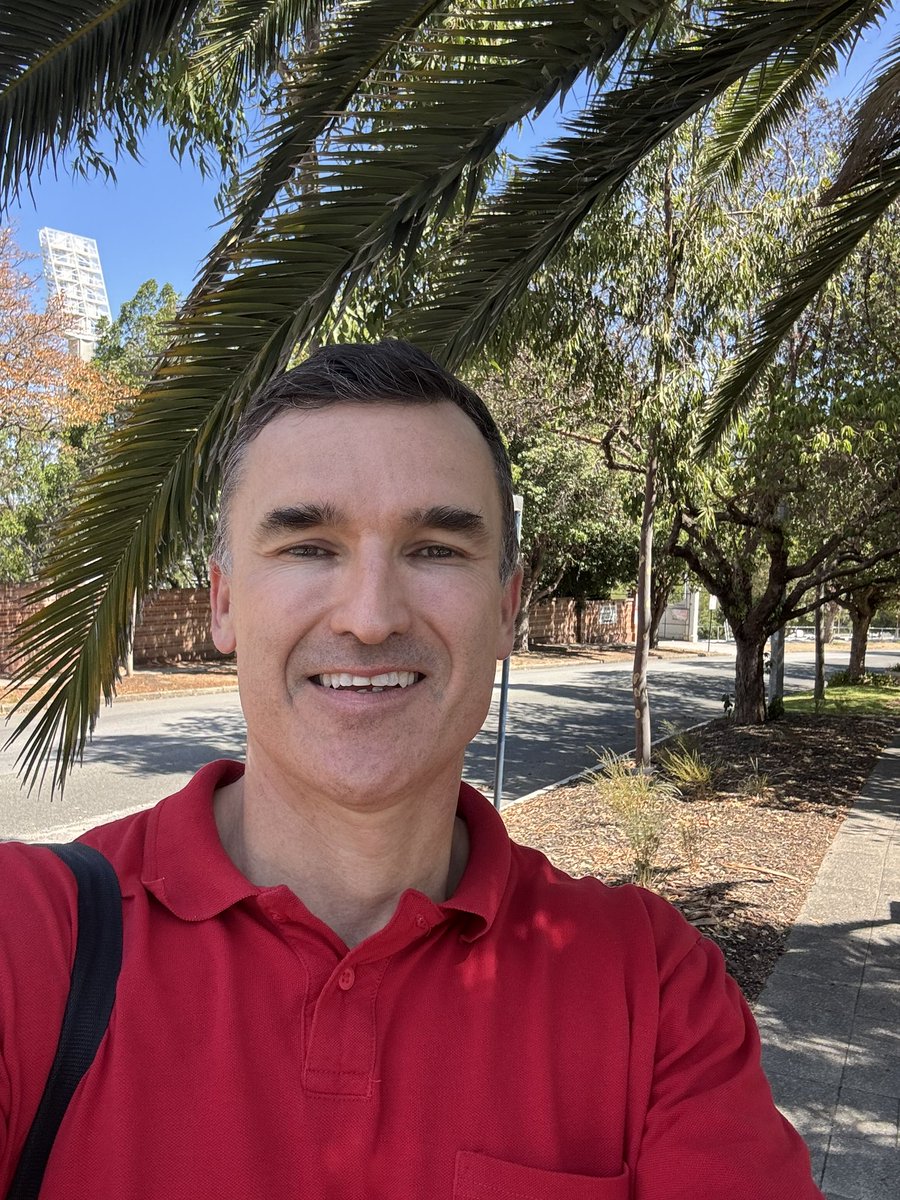 Just finished a door knocking session in East Perth, near the East Perth cemetery. 

Thank you to everyone who took the time to have a chat. 

Very strong support for the new primary school, WACA redevelopment and more activation of the area!