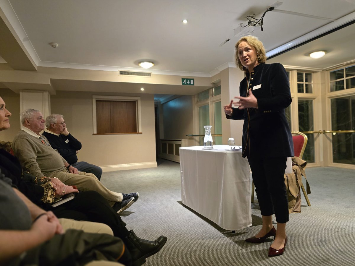 The Rotary Club of #Wexford has started a satellite #Rotary Club in #Gorey. A successful start on the 21st of February was well attended. We wish the new club the best and look forward to supporting you.

#Rotary #Gorey #D1160