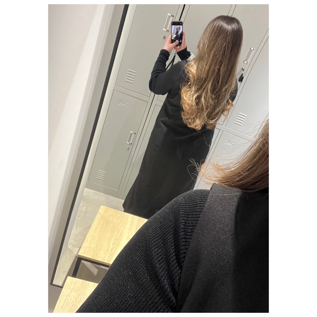 zikzin_33's tweet image. カット✂️カラーとハイライト
トリートメントもしっかり✨
これでも10㎝位切りました♡
#startokyo
#ktwo