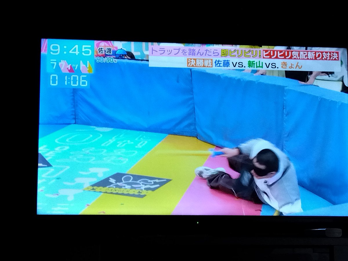 bouEkbeoC2oELcn's tweet image. #ラヴィット 
#トンツカタン森本 
#ソイおじ大健闘 
川島さんの変顔が久しぶりに見えて嬉しかったです。鶴崎さん今年初のゲーム王おめでとうございます。ビリビリ気配斬り対決の時のきょんさんのリアクションの声が面白くて朝から笑っていました。きょんさんの志村けんめっちゃ面白かったです。