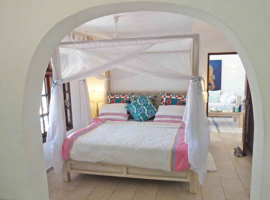 🌊 EASTER ESCAPE! 🌴  

Discover this charming 2-bedroom beachfront home, perfectly perched above the breathtaking Watamu Marine Park. Your ideal #WatamuHoliday awaits!  

Call +254 715 786 737 or email info@wpskenya.com to secure your dream getaway today!