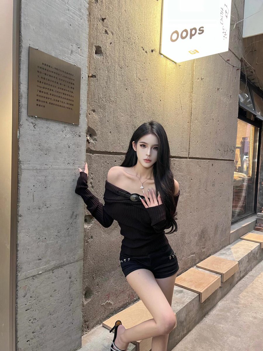 Viniky520's tweet photo. 主角都是怎么开心怎么来 https://t.co/LaMWVlVsFi