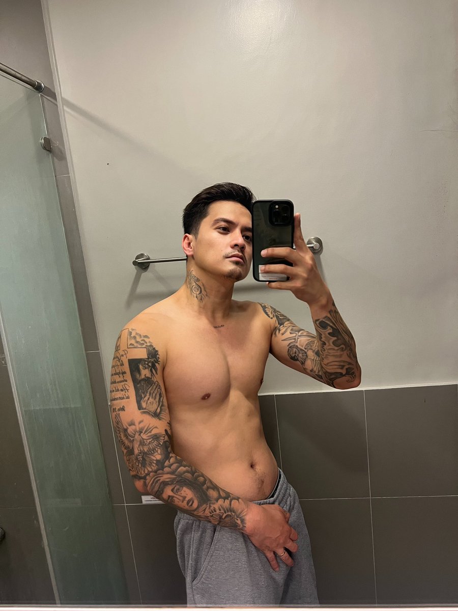 MRAngeloCristobal tweet media