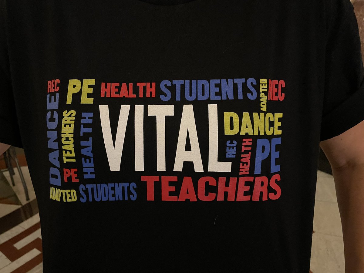 BoPhillips10's tweet photo. It’s go time in the Capitol. #ShapeUpIL #Physed #Iahperd25 #HealthEd        #SB123 #HB1358 @IAHPERD https://t.co/EcF8wtfMfh