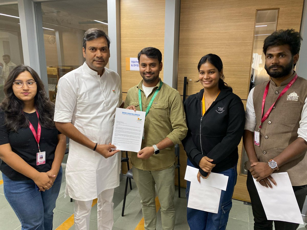 Bihar Chhatra Sansad (@bihar_sansad) on Twitter photo The young leaders of the Bihar Chhatra Sansad extend a heartfelt invitation to the Executive President of MIT World Peace University, Founder of <a href="/BCSConclave/">Bharatiya Chhatra Sansad</a> Shri <a href="/RahulVKarad/">Dr. Rahul V. Karad</a> . Honoring the spirit of youth leadership, Shri Rahul Karad has graciously confirmed his presence for The young leaders of the Bihar Chhatra Sansad extend a heartfelt invitation to the Executive President of MIT World Peace University, Founder of <a href="/BCSConclave/">Bharatiya Chhatra Sansad</a> Shri <a href="/RahulVKarad/">Dr. Rahul V. Karad</a> . Honoring the spirit of youth leadership, Shri Rahul Karad has graciously confirmed his presence for