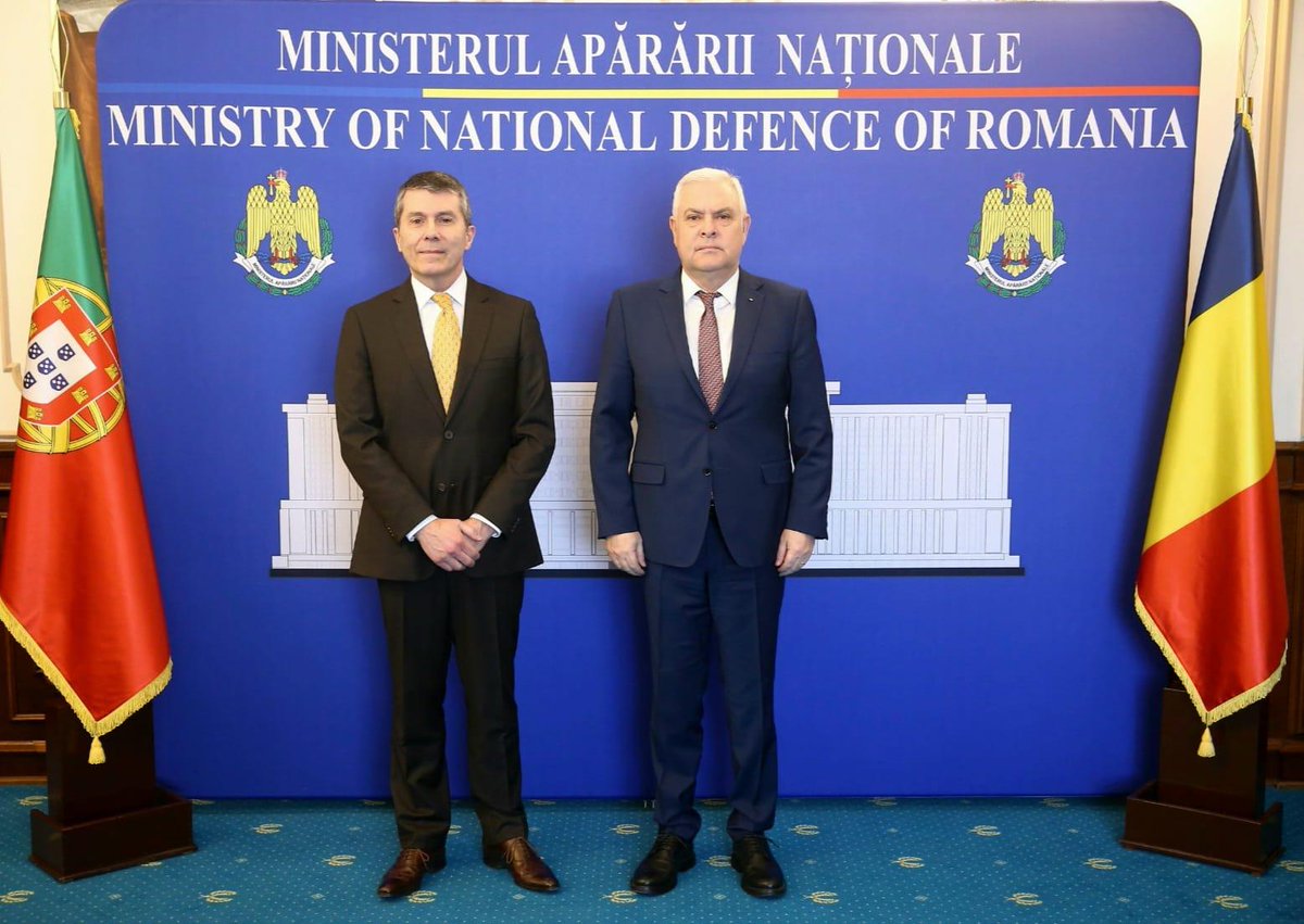AngelTilvar's tweet image. Productive meeting with H.E. Paulo Cunha Alves, Ambassador of Portugal in 🇷🇴. We reaffirmed our strong defense cooperation within NATO &amp;amp; the EU, strengthening the Eastern Flank &amp;amp; reinforcing the #360Security approach for all Allies. Grateful for 🇵🇹’s commitment with troops in 🇷🇴
