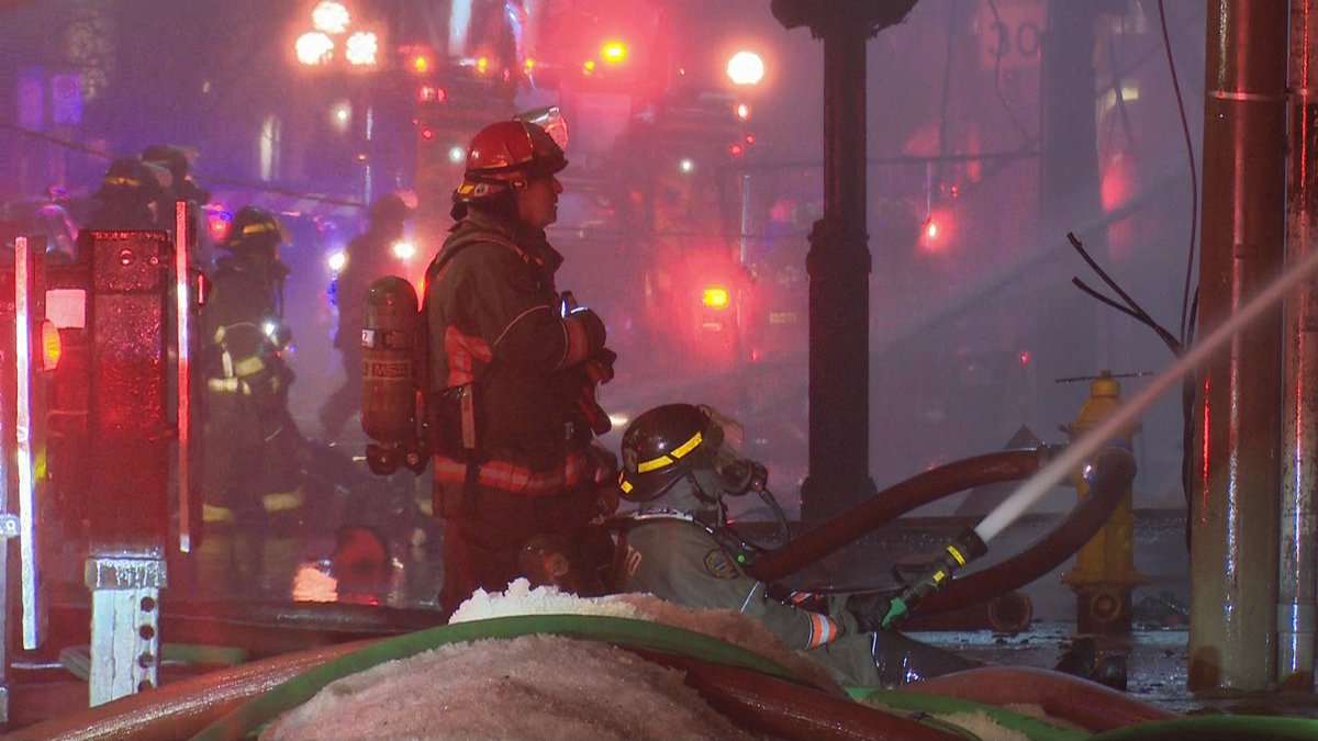 DR (@media371) on Twitter photo Six townhouses under construction fully involved with exposures to other homes on Scollard Street in #Toronto overnight. No injuries. Third alarm assigned. <a href="/ONFireMarshal/">Office of the Fire Marshal</a> notified. Six townhouses under construction fully involved with exposures to other homes on Scollard Street in #Toronto overnight. No injuries. Third alarm assigned. <a href="/ONFireMarshal/">Office of the Fire Marshal</a> notified.