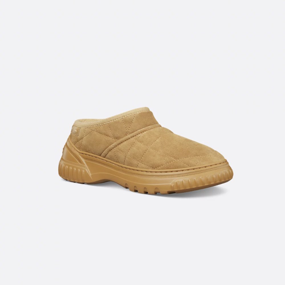 IU wore Dior’s Frost Low Ankle Boot
after Netflix's "WLGYT" Press
Conference.

$1,060

<a href="/_IUofficial/">아이유(IU)</a> #IU #아이유 #IUfashion <a href="/Dior/">Dior</a> #Dior