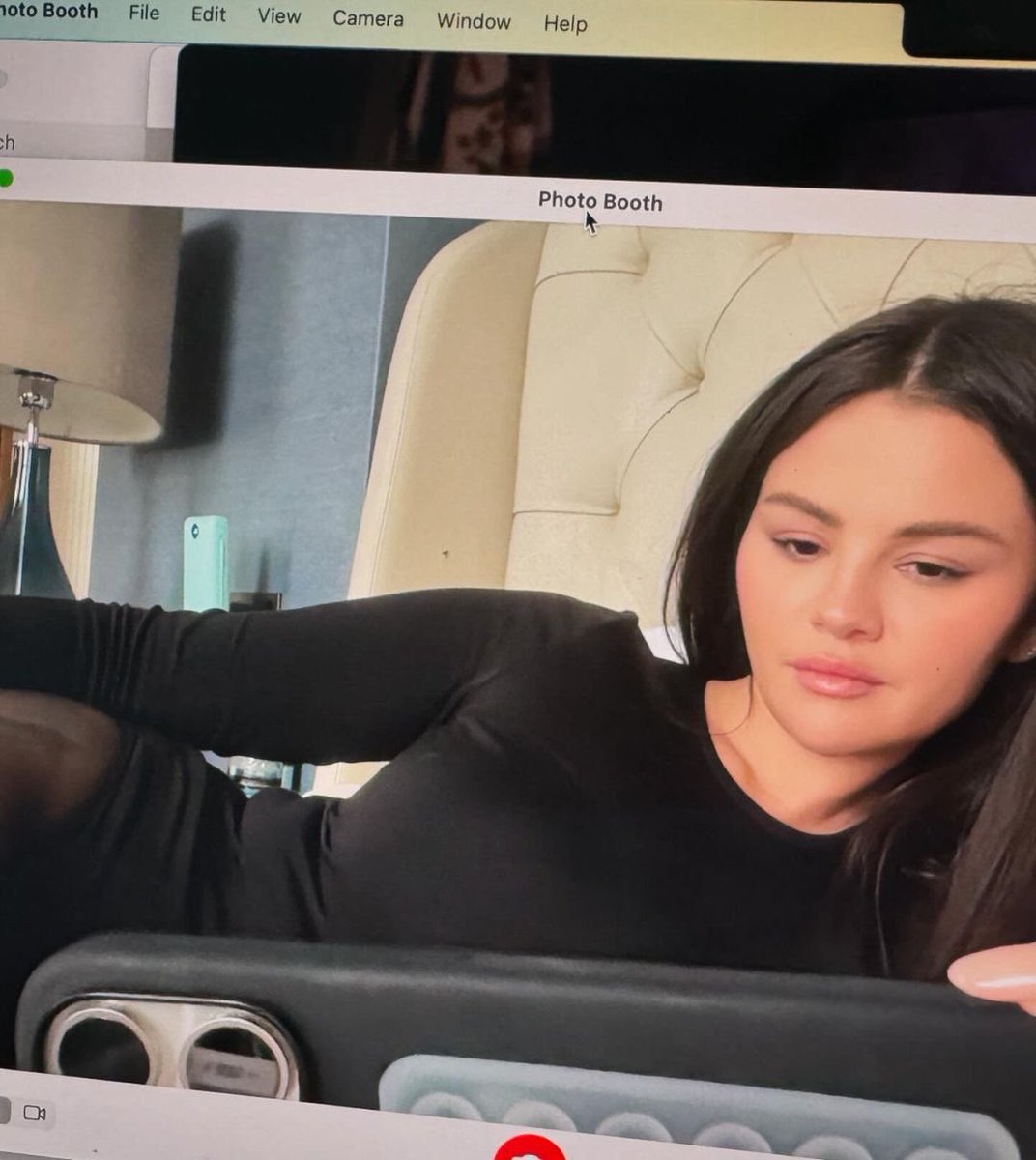 souvenirgomez1's tweet image. 