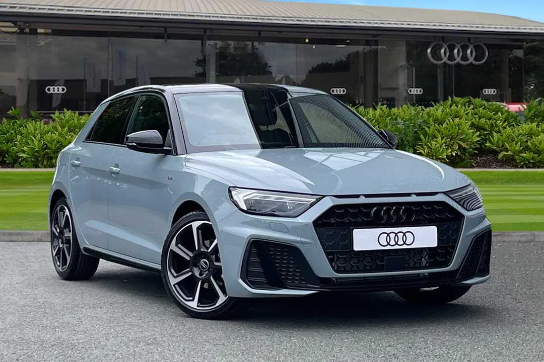 🌟 Small Has Never Looked This Big
Say hello to the Audi A1! A compact masterpiece built for urban adventures. With its sleek look, premium features, and agile handling, the A1 brings luxury to city life. 🏙✨ ecs.page.link/3KnFv #AudiA1 #UrbanLuxury #VorsprungDurchTechnik