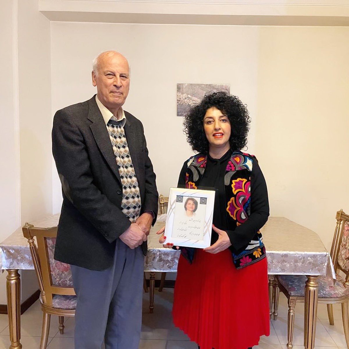 Fariba Kamalabadi in Her 14th Year of Imprisonment

Baha’is have always been oppressed by the Islamic Republic. They have witnessed and endured torture, solitary confinement, imprisonment, confiscation of their property, denial of education and employment, executions, and even