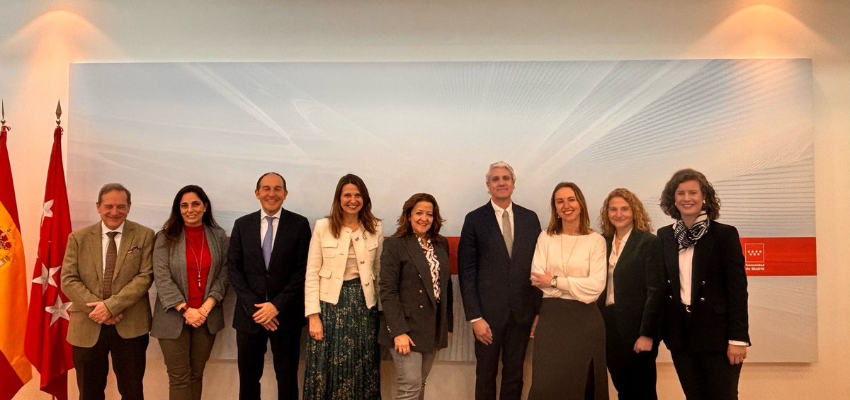 🤝 La consejera de Sanidad, Fátima Matute, se ha reunido con representantes de <a href="/MSDEspana/">MSD España</a>.

✅ Se han abordado temas de salud pública como la vacunación en la región o los programas de prevención del cáncer .