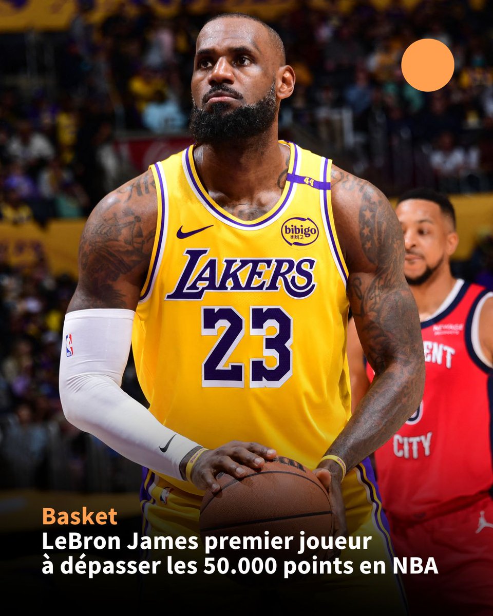 🏀 A 40 ans, le "King" LeBron James est devenu mardi le premier joueur à dépasser la barre des 50.000 points marqués en NBA, saison régulière et play-offs confondus #AFP