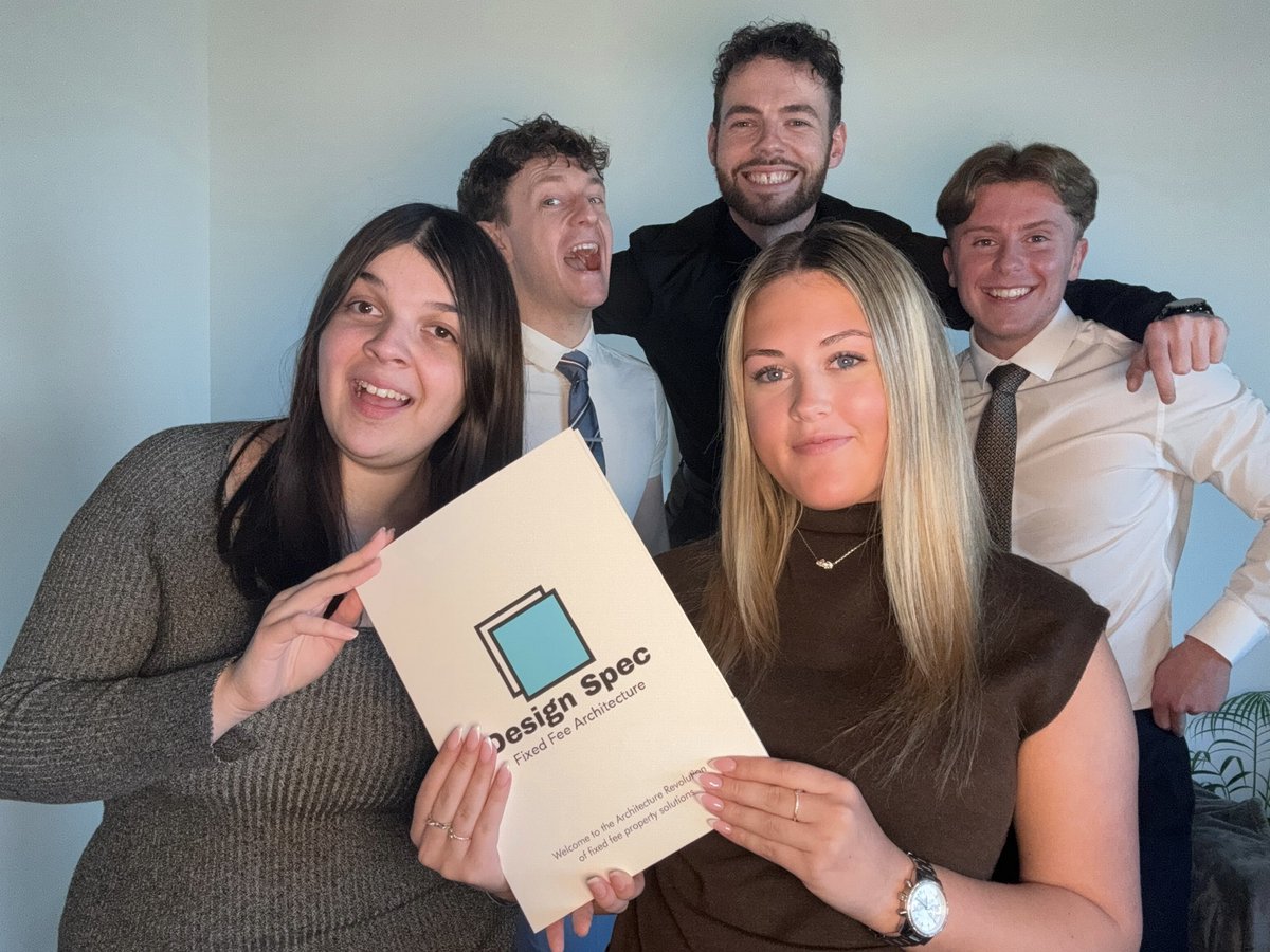 Be sure to keep your eyes out for our picture being shown on the <a href="/ideal_home_show/">Ideal Home Show</a> website. 💻

Our team will be attending the Ideal Home Show on the 21st of March until April the 6th.🏡

#idealhomeshow #home #design