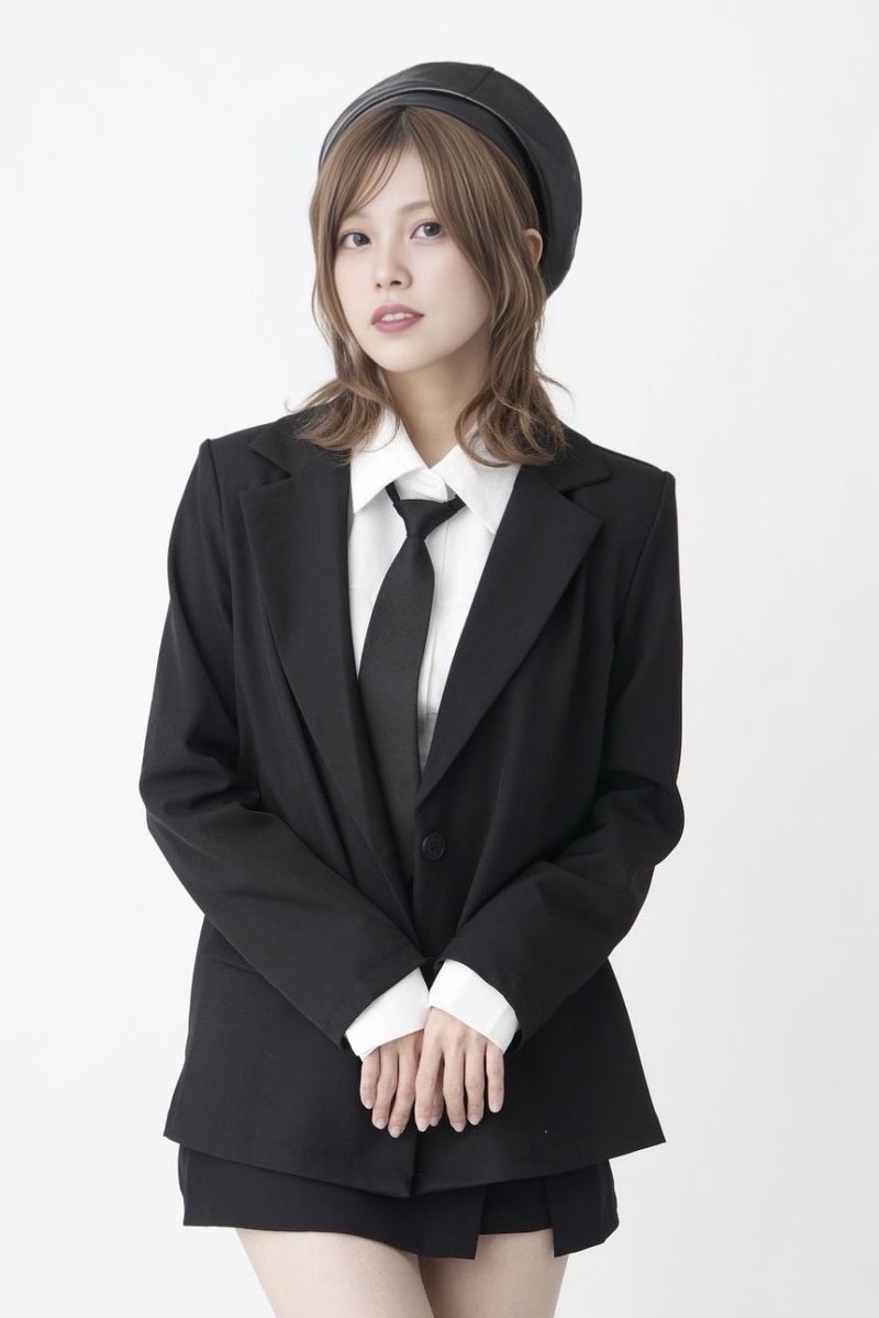 nenechan0927's tweet image. こういうのすき🖤💭  
official-goods-store.jp/hkt48/v2/produ…