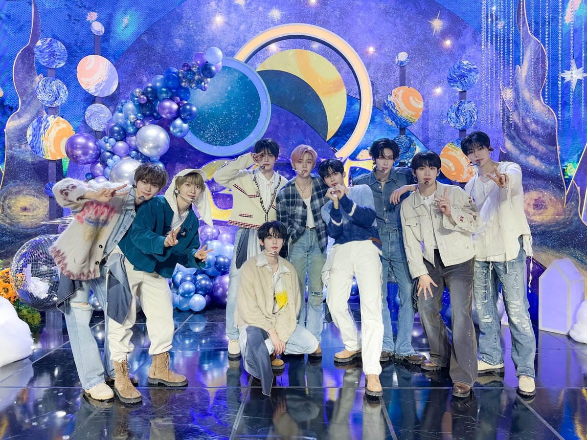 springlight0401's tweet photo. @ZB1_official _๐ญ๐๐ฅ๐ข๐๐ข๐๐จ๐ฆ
Thanks to ZEROSE's unsparing love and cheer,
ZB1 is so happy today too!
We'll gain strength and work hard again!
ZEROSE~ I love you๐น๐ซถ
#ZEROBASEONE #ZB1
#์ ๋ก๋ฒ ์ด์ค์ #BLUE_PARADISE
#BLUE #ZEROBASEONE_BLUE #BLUE2ndWin https://t.co/0YAnrcj5WI