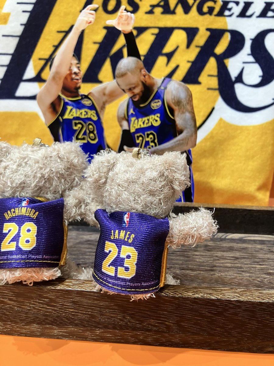 EUROSPORTSTOKYO's tweet photo. ๐ๅฒไธๅ5ไธๅพ็น้ๆ๐
NBAใฎใฌใใญใณใธใงใผใ ใบใฎ็ทๅพ็นๆฐใ5ไธ็น้ๆโผ๏ธ
๏ผไฝใฎ้็ฎๅพ็นๆฐใ38ๅนดใถใใซ่จ้ฒๆดๆฐใใฆไปฅๆฅใๆชใ ็พๅฝนใง่จ้ฒใไผธใฐใ็ถใใฆใใพใโผ๏ธ
ใชใผใฐๆๅนด้ทใชใใใใผใ ใฎใจใผในใจใใฆๆดป่บใใใฌใใญใณใใ็ฎใ้ขใใพใใโผ๏ธ
#NBA
#LakeShow
#LeBronJames
#ScoringKing https://t.co/cYxnuMSPGa