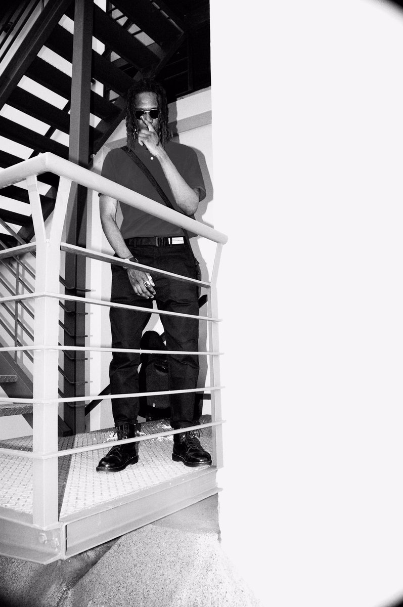 everythingtozzy's tweet image. You wanna come to paradise?